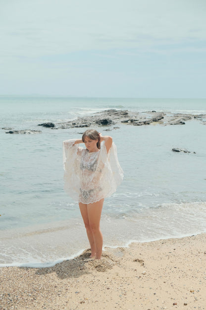 Donna Handmade Poncho